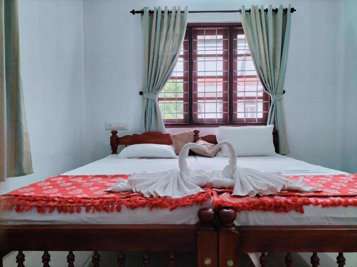 Joseys Homestay Kochi Exterior photo